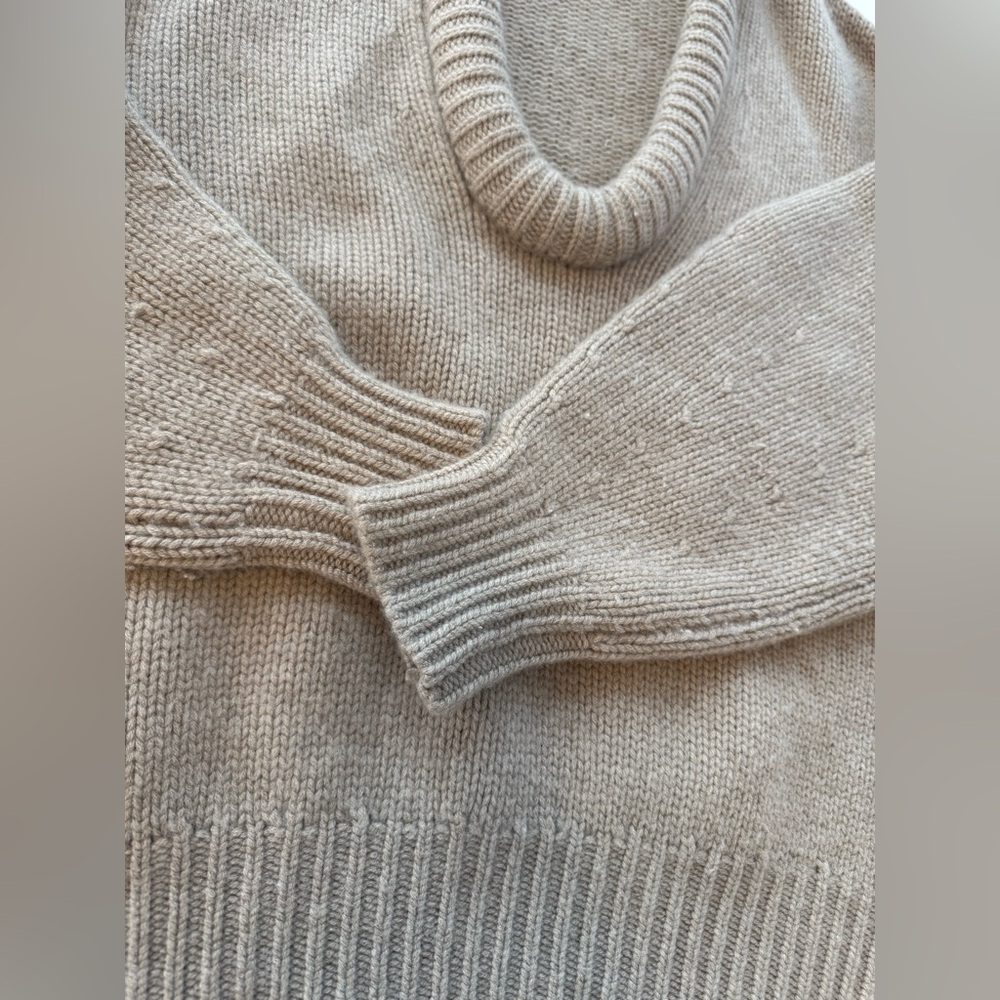 Interior NYC Bruno U Round Neck Sweater Jumper - Picture 8 of 13